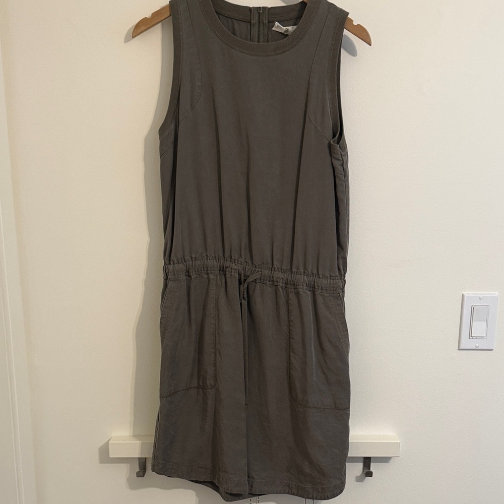 Lou & Grey Sleeveless Charcoal Mini Dress
